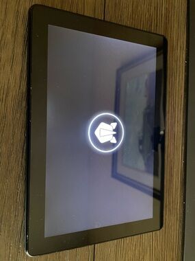 Black Android Tablet with 10" Touchscreen — Sleek Black Finish